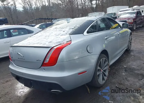 2017 Jaguar Xj z USA, uszkodzony, nr VIN SAJWA1C71H8W12440